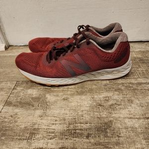 Mens New Balance Fresh Foam Size 9.5